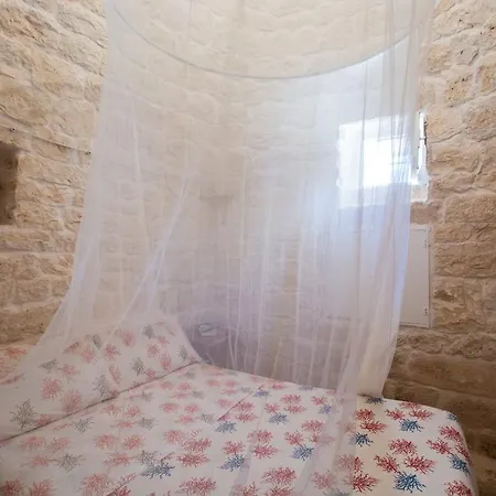 Trullo Tunine Villa *